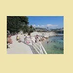아파트 Rino****, 58m², 170m From The 리예카