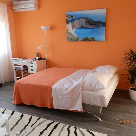 Apartman Rino****, 58m², 170m From The Rijeka