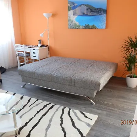 Rino****, 58m², 170m From The Rijeka
