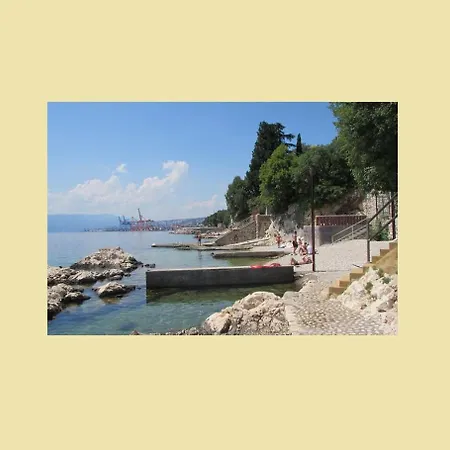 Rino****, 58m², 170m From The Apartman *