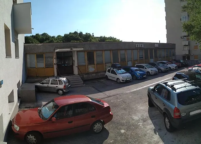 Rino****, 58m², 170m From The Apartman *