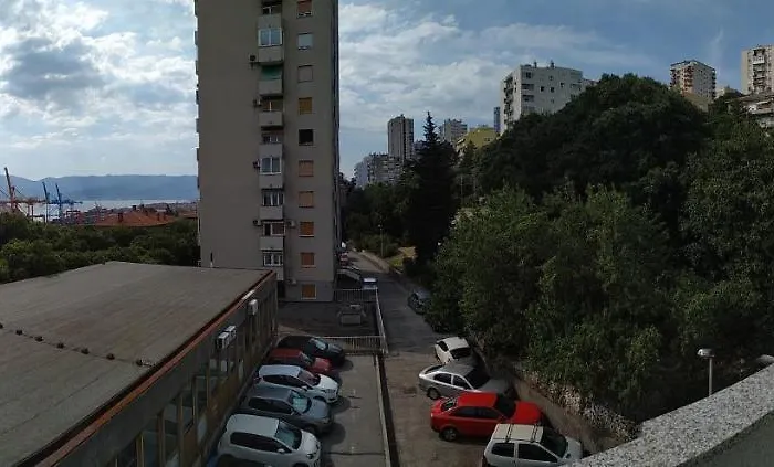 Rino****, 58m², 170m From The * Fiume