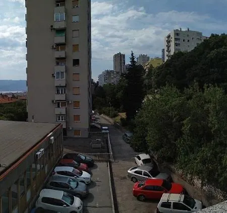Rino****, 58m², 170m From The * Rijeka
