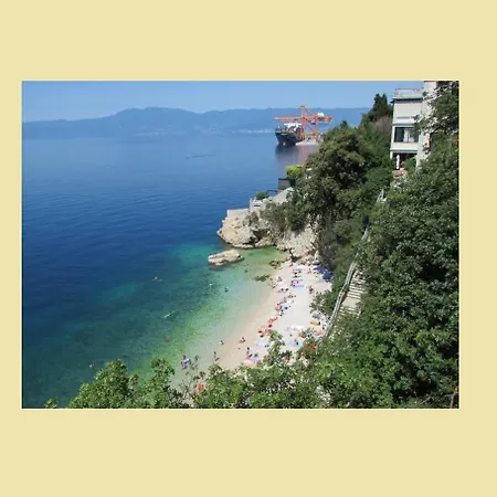 Rino****, 58m², 170m From The * Rijeka