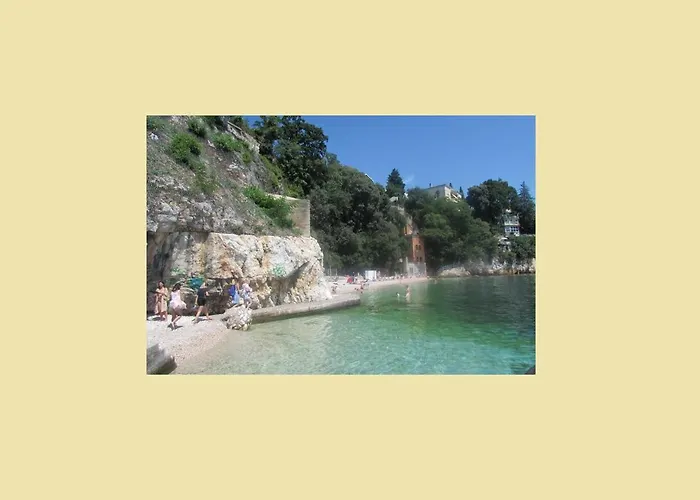 Rino****, 58m², 170m From The Appartement Rijeka